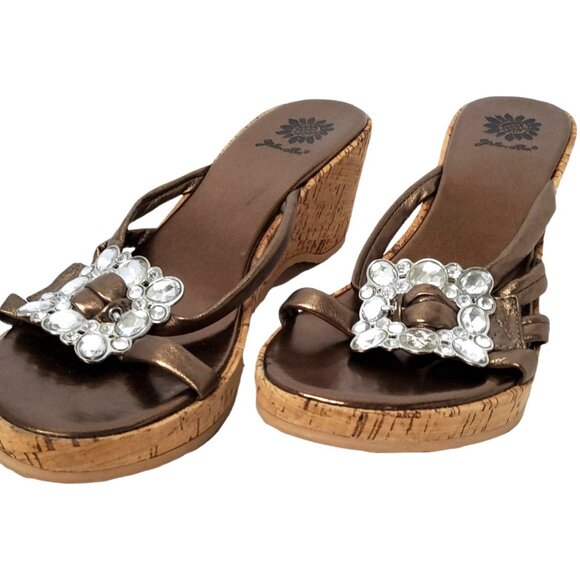 yellow box womens buckle studded accent slip on copper color 3" wedge sandals - Picture 3 of 5